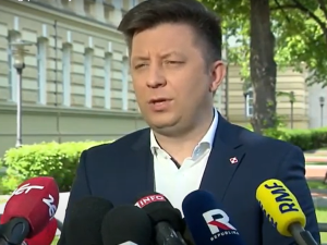 Tusk gwarantuje Polsce pieniądze z UE. Dworczyk odpowiada
