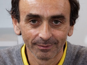 Eric Zemmour: W pełni popieram rząd polski. Polska musi stawiać opór