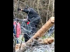 Szef MSW Niemiec wyraża zrozumienie dla budowy muru na granicy polsko-białoruskiej