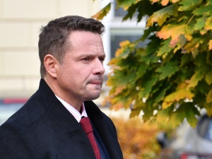 Trzaskowski brnie ws. Marszu Niepodległości. „Władza przyzwala skrajnym nacjonalistom…”