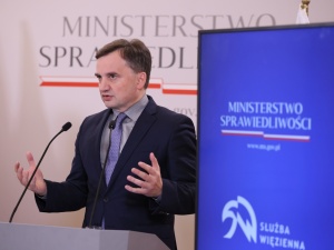 „Nie pozwolimy traktować Polski na zasadach kolonialnych”. Ostre słowa Zbigniewa Ziobry