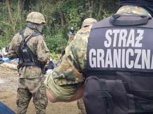 Były pracownik „Gazety Wyborczej” zatrzymany. Wiózł nielegalnych imigrantów z granicy