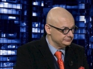 Nie najlepiej się czuje. Michał Kamiński w szpitalu