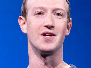 Frances Haugen: Facebook nie zmieni się, jeśli Zuckerberg pozostanie za jego sterami
