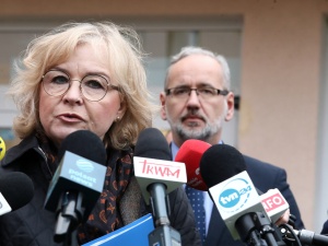Maria Ochman: Pracownicy niemedyczni również otrzymają dodatki
