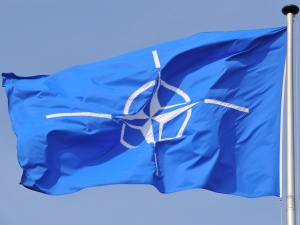 NATO wspiera Polskę. Wykorzystywanie migrantów przez reżim Łukaszenki jako taktyki hybrydowej jest niedopuszczalne