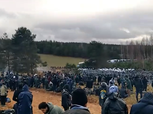 Rzecznik rządu ostrzega: „Na polskiej granicy może dojść do eskalacji działań o charakterze zbrojnym”