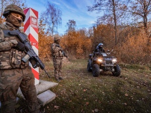 Pytają, czy możemy spokojnie spać. Smutny list od strażników granicznych, atakowanych przez zatroskanych