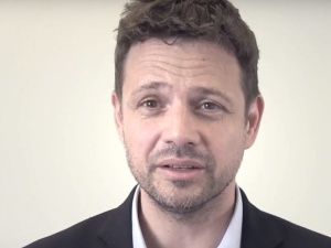 Trzaskowski skarży się na wysokie ceny gazu dla warszawiaków. Okazuje się, że zapomniał złożyć wniosek
