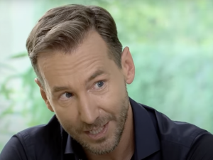 Tak uderzył w TVP? Burza po występie Piotra Kraśki w Faktach TVN