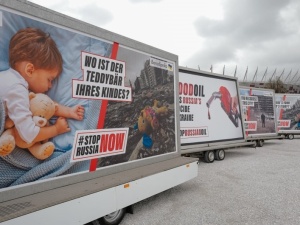 Autor kampanii #StopRussiaNow rzucił wyzwanie dziennikarzowi Onetu: „Porozmawiamy przy szerokiej widowni”