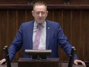 „Apeluję do wszystkich, do TVP też”. Poseł PiS zabrał głos ws. śmierci syna poseł PO