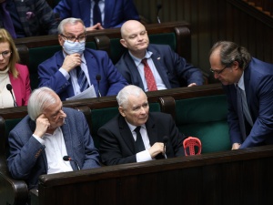 [najnowszy sondaż] Tak chcą głosować Polacy. Stagnacja KO, rośnie przewaga PiS