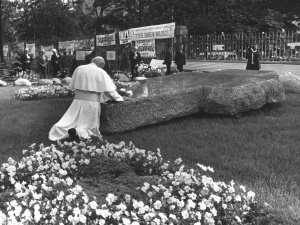 Solidarność w obronie Jana Pawła II