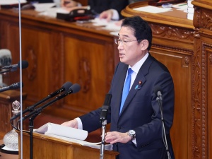 Premier Japonii z niezapowiadaną wizytą na Ukrainie. Potem odwiedzi Polskę