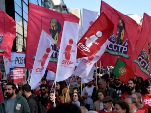 Wielotysięczne protesty w Portugalii przeciwko rosnącym kosztom życia