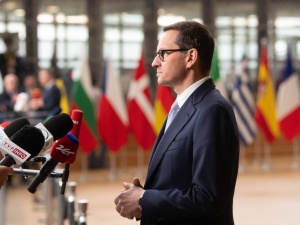 Morawiecki w „Financial Times”: W kwestii praworządności Polska została potraktowana niesprawiedliwie, ale muszę się pogodzić z rzeczywistością