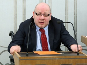 Burza po wypowiedzi senatora Libickiego ws. pedofili. PSL: Odcinamy się i przepraszamy
