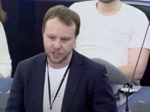 Ten niemiecki europoseł ma stać za „głodzeniem” Polski: „Polscy wyborcy muszą zdecydować, czy chcą takiego rządu”