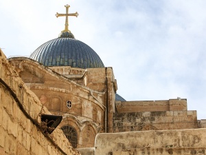 Jerozolima: Zwierzchnicy Kościołów obawiają się przemocy wobec chrześcijan w okresie wielkanocnym