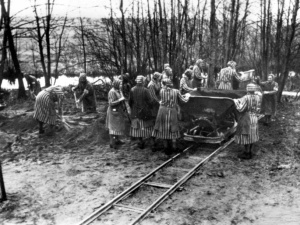 By ocalić pamięć o Ravensbrück i wypełnić obozowy ślub - pielgrzymka na Jasną Górę