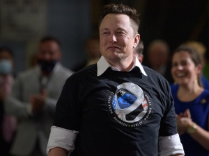 Musk zaskoczył. Słynna postać z memów nowym logotypem Twittera?