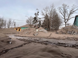 Erupcja wulkanu na Kamczatce. Paraliż okolicznych miejscowości 