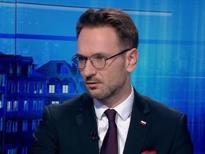 Minister Buda: Zakaz przywozu produktów rolnych z Ukrainy dotyczy też tranzytu
