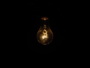 Wczoraj Niemcy wyłączyli atom. Dziś już muszą importować prąd z francuskich elektrowni atomowych i polskich węglowych