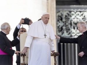Papież Franciszek spotka się w czwartek z premierem Ukrainy