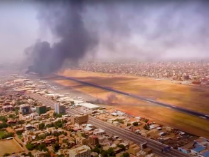 Sudan: Katolicka katedra zniszczona w wyniku starć. W sprawę konfliktu zamieszany Putin i Grupa Wagnera