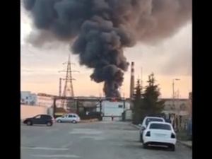 Pożar fabryki w Rosji. Jedyny tego typu zakład [VIDEO]