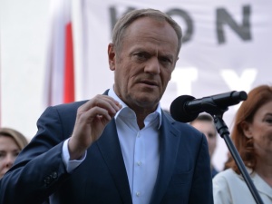 Opozycja nie da rady? Ten sondaż nie spodoba się Tuskowi