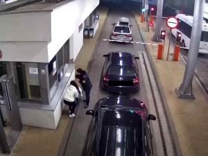 Dramatyczny incydent na granicy. Funkcjonariusz SG uratował roczne dziecko [WIDEO] 