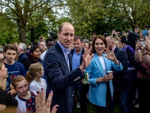 Burza w Pałacu Buckingham. Książę William i Kate Middleton znieważyli króla
