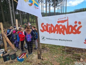 Posadzili las dla przyszłych pokoleń