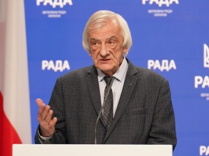 „Mamy taki zabawny spektakl”. Ryszard Terlecki wbija szpilę opozycji