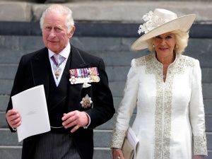 Trzęsienie ziemi w Pałacu Buckingham. Książę William i Kate Middleton upokorzyli żonę króla Karola III