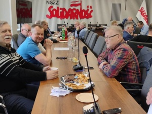Drogowcy i kierowcy działają teraz razem