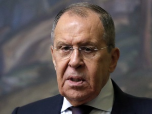 Ławrow: „Wysłanie F-16 Ukrainie to niedopuszczalna eskalacja”