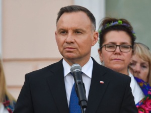 Andrzej Duda wyjaśni ustawę Joe Bidenowi? Nowe doniesienia Bloomberga