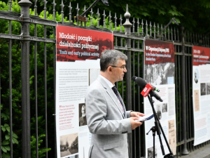 „Tomasz Arciszewski 1877-1955. Robotnik, polityk, premier” – wystawa plenerowa poświęcona polskiemu premierowi na Uchodźstwie