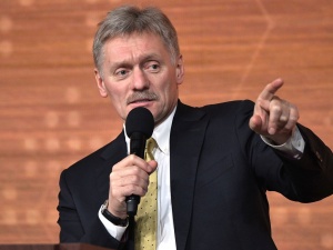 Zniszczenie tamy w Nowej Kachowce. Pieskow zabiera głos