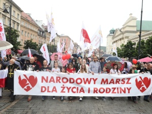 Dzieci przyszłością Polski. Ulicami Warszawy przeszedł XVIII Narodowy Marsz dla Życia i Rodziny
