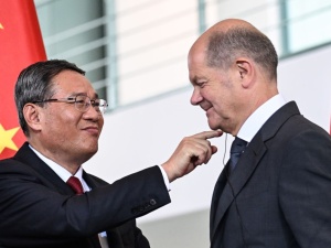 Nowy chiński premier z pierwszą wizytą przyjechał do Niemiec