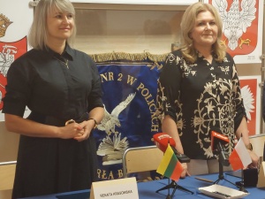 Polskie gimnazjum na Litwie i szkoła w Policach podpisały porozumienie. Zabezpieczy je przed zakusami likwidacji ze strony władz litewskich