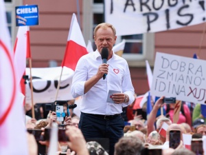 „GW” publikuje nowy „sondaż obywatelski”. „Wielka sondażowa manipulacja”