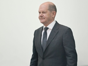 Niemcy chcą załatwić sprawę przed wyborami w Polsce? Relokacja migrantów na najbliższym szczycie Rady Europejskiej