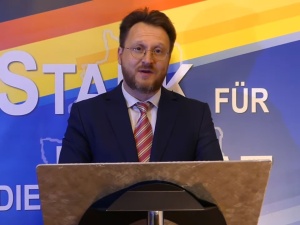 Polityk AfD wygrał wybory. Teraz niemiecki urząd sprawdzi, czy jest wystarczająco demokratyczny by piastować stanowisko