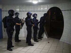 Francja. Ogłoszono mobilizację 40 tys. policjantów do tłumienia rozruchów